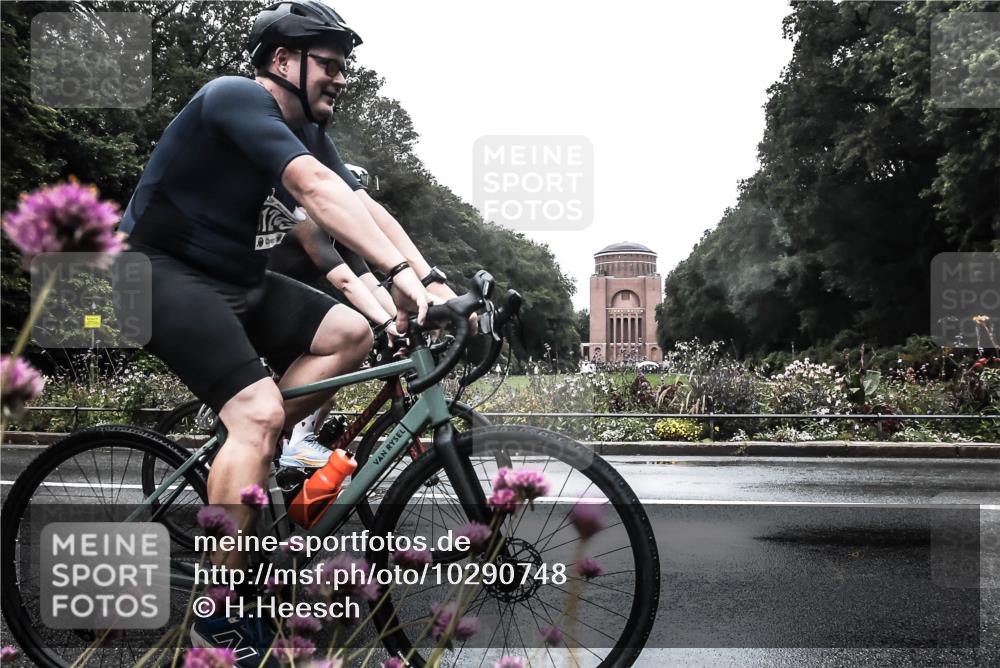 13.09.2026 - Stadtparktriathlon H.Heesch http://msf.ph/oto/10290748 13.09.2026 13:04:27 Radfahren 1196, 1245, 1261, 1269, 1301 meine-sportfotos.de