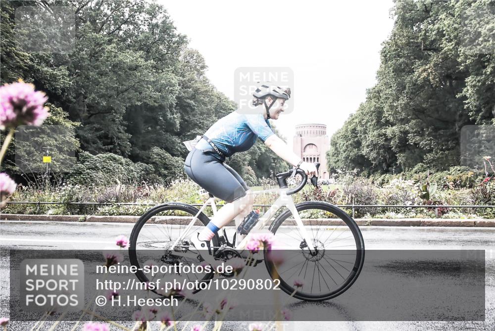 13.09.2026 - Stadtparktriathlon H.Heesch http://msf.ph/oto/10290802 13.09.2026 11:56:32 Radfahren 740, 776, 803, 816, 1001 meine-sportfotos.de