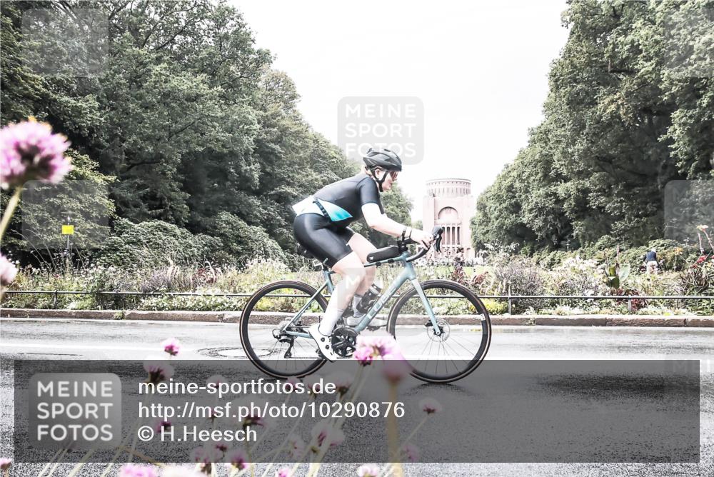 13.09.2026 - Stadtparktriathlon H.Heesch http://msf.ph/oto/10290876 13.09.2026 11:57:20 Radfahren 744, 781, 804, 807, 899, 958 meine-sportfotos.de