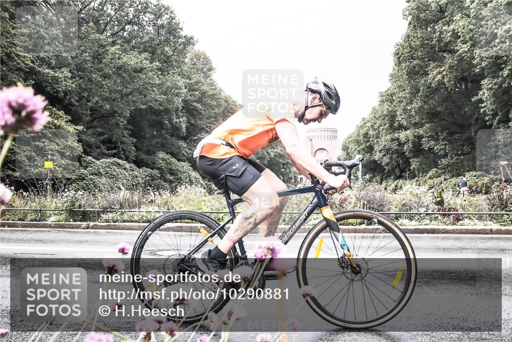 13.09.2026 - Stadtparktriathlon H.Heesch http://msf.ph/oto/10290881 13.09.2026 11:57:20 Radfahren 744, 781, 804, 807, 899, 958 meine-sportfotos.de