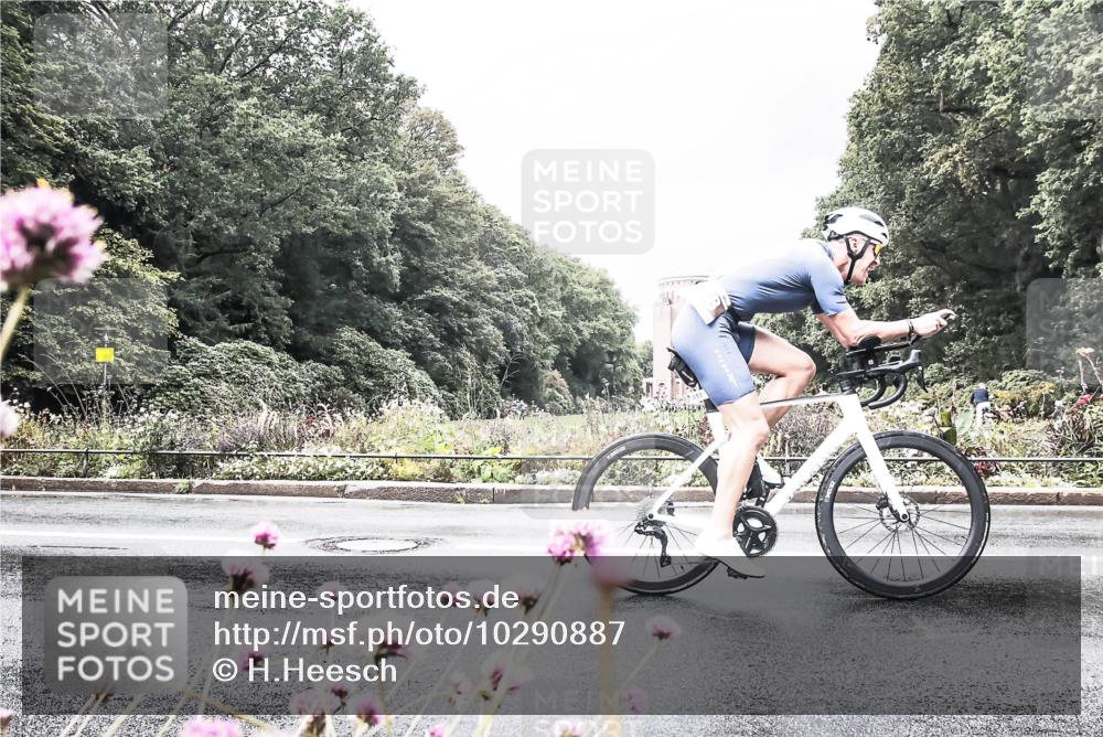 13.09.2026 - Stadtparktriathlon H.Heesch http://msf.ph/oto/10290887 13.09.2026 11:57:21 Radfahren 744, 781, 804, 807, 899, 958 meine-sportfotos.de