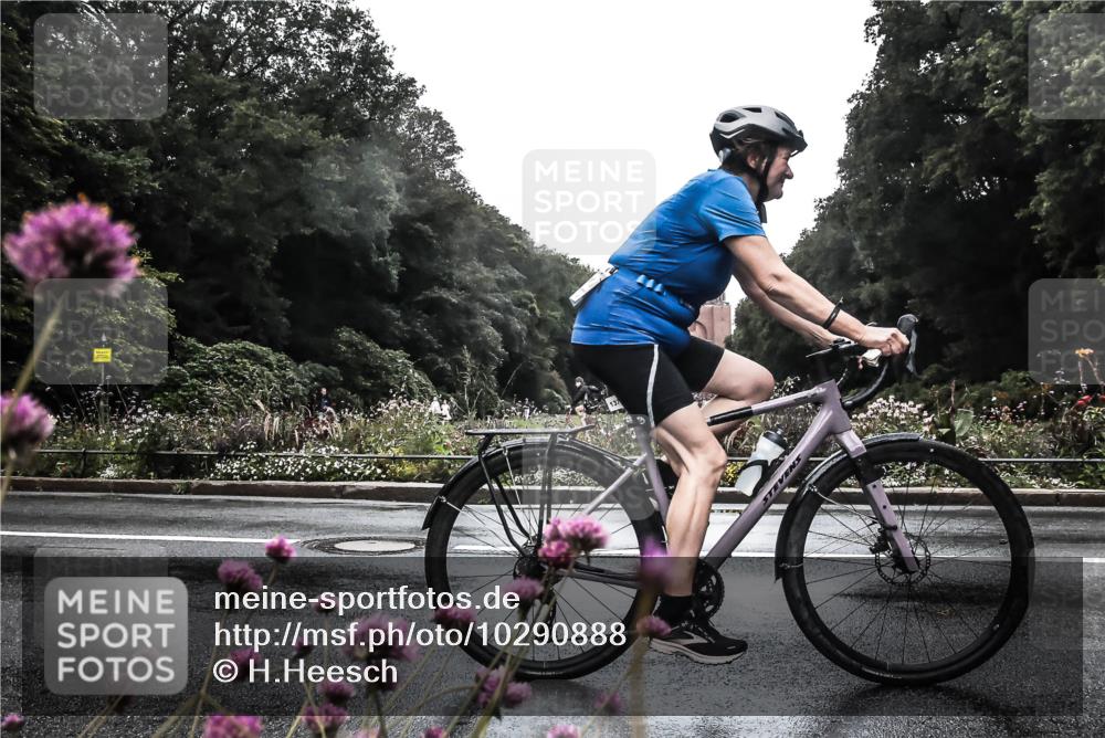13.09.2026 - Stadtparktriathlon H.Heesch http://msf.ph/oto/10290888 13.09.2026 13:05:02 Radfahren 1208, 1284, 1304, 1333, 1346, 1372, 1374, 1409, 1410, 1424 meine-sportfotos.de