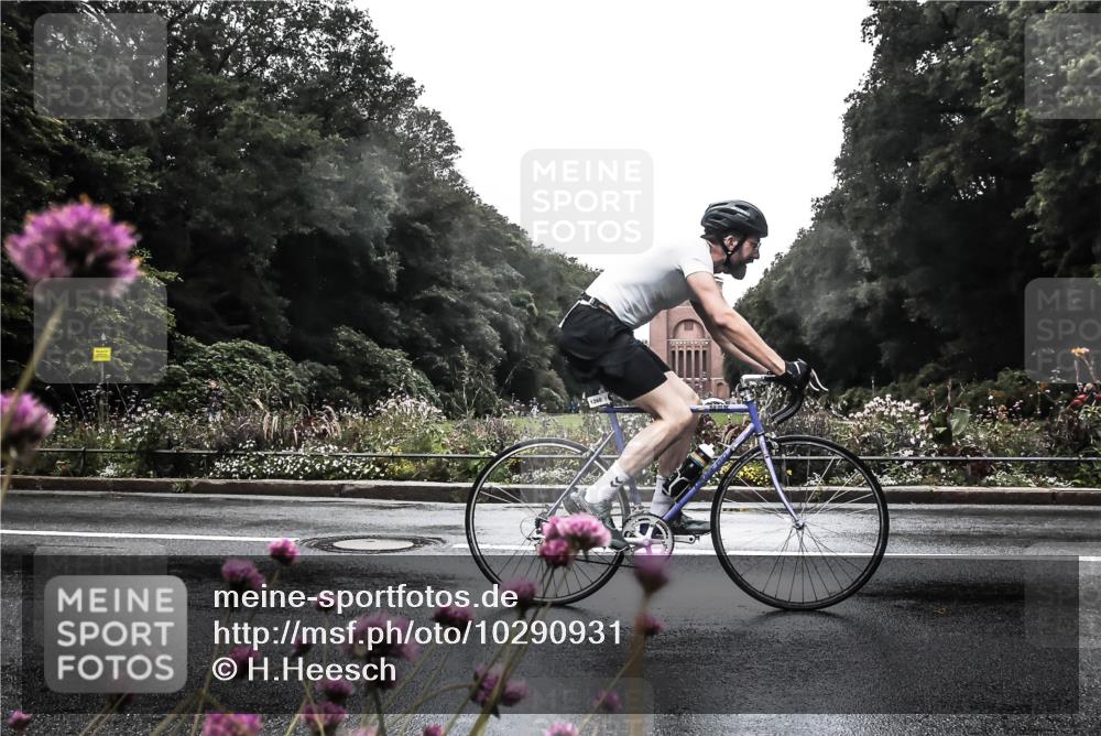 13.09.2026 - Stadtparktriathlon H.Heesch http://msf.ph/oto/10290931 13.09.2026 13:05:07 Radfahren 1284, 1306, 1333, 1386, 1409, 1410 meine-sportfotos.de