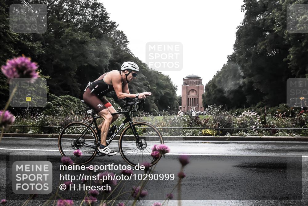 13.09.2026 - Stadtparktriathlon H.Heesch http://msf.ph/oto/10290999 13.09.2026 13:05:38 Radfahren 1198, 1276, 1377 meine-sportfotos.de