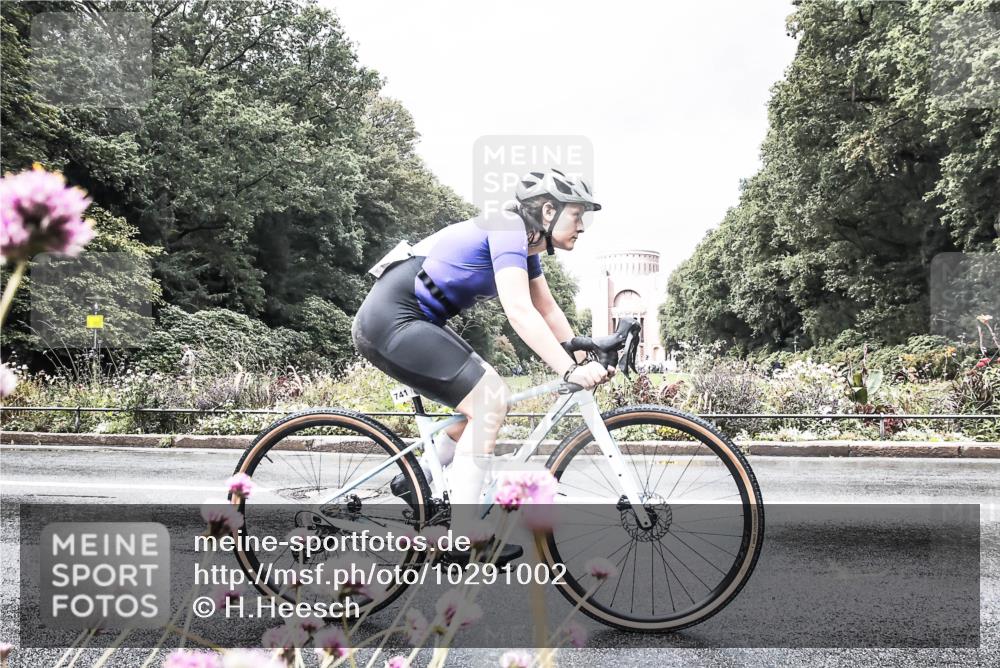 13.09.2026 - Stadtparktriathlon H.Heesch http://msf.ph/oto/10291002 13.09.2026 11:57:45 Radfahren 741, 908, 964 meine-sportfotos.de