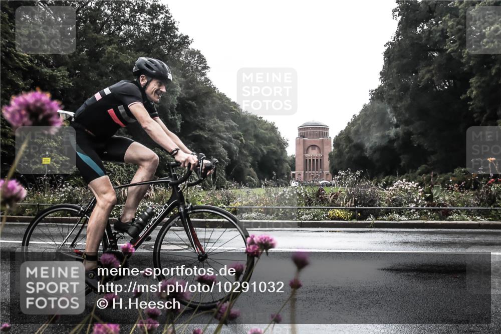 13.09.2026 - Stadtparktriathlon H.Heesch http://msf.ph/oto/10291032 13.09.2026 13:05:53 Radfahren 1340 meine-sportfotos.de