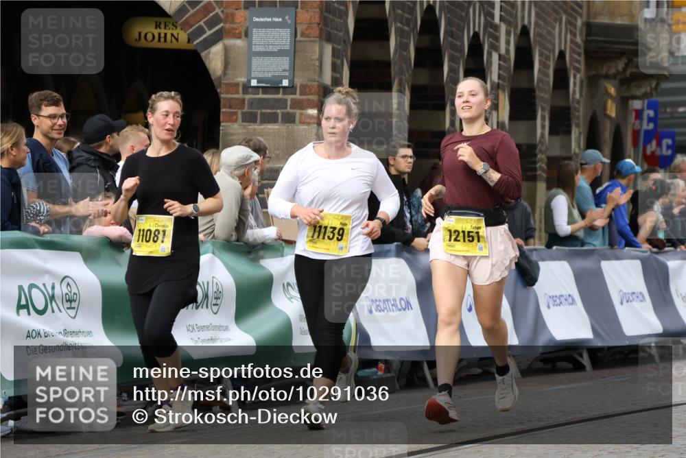 13.09.2026 - 21. swb-Marathon Bremen Strokosch-Dieckow http://msf.ph/oto/10291036 13.09.2026 11:16:18 Ziel 10474, 10665, 11217, 11307, 11549, 11613, 11768, 11778, 11897, 11940, 12046, 12306, 10242, 11274, 12057, 12102 meine-sportfotos.de