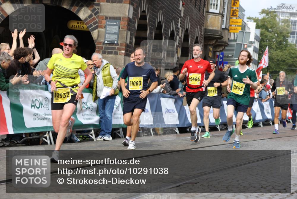 13.09.2026 - 21. swb-Marathon Bremen Strokosch-Dieckow http://msf.ph/oto/10291038 13.09.2026 10:45:50 Ziel 10318, 10352, 10398, 10536, 10541, 10583, 11088, 11209, 11232, 11478, 11749, 11835, 12290, 12355, 12475, 12534, 13532, 13628, 10436, 11956, 12069, 12556, 12557, 13529, 13612 meine-sportfotos.de