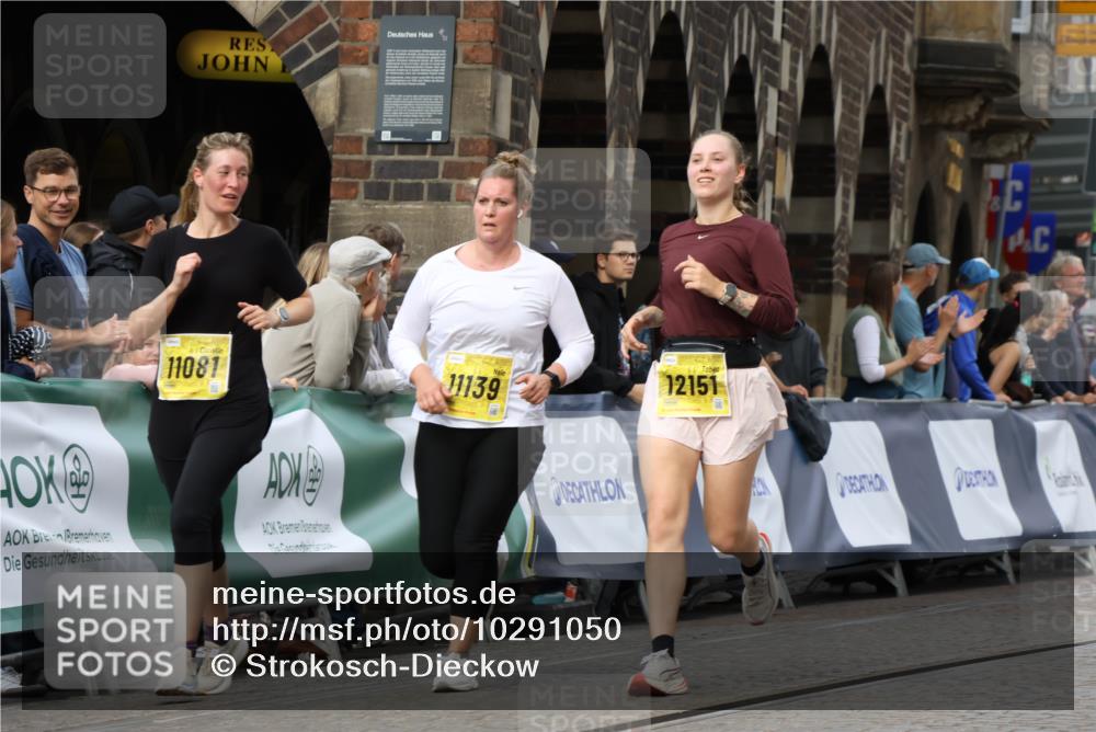 13.09.2026 - 21. swb-Marathon Bremen Strokosch-Dieckow http://msf.ph/oto/10291050 13.09.2026 11:16:18 Ziel 10474, 10665, 11217, 11307, 11549, 11613, 11768, 11778, 11897, 11940, 12046, 12306, 10242, 11274, 12057, 12102 meine-sportfotos.de