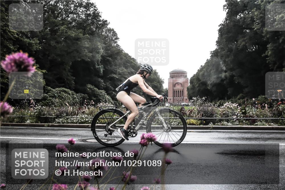 13.09.2026 - Stadtparktriathlon H.Heesch http://msf.ph/oto/10291089 13.09.2026 13:06:18 Radfahren 1083, 1129, 1210, 1339, 1343, 1369, 1385, 1401 meine-sportfotos.de