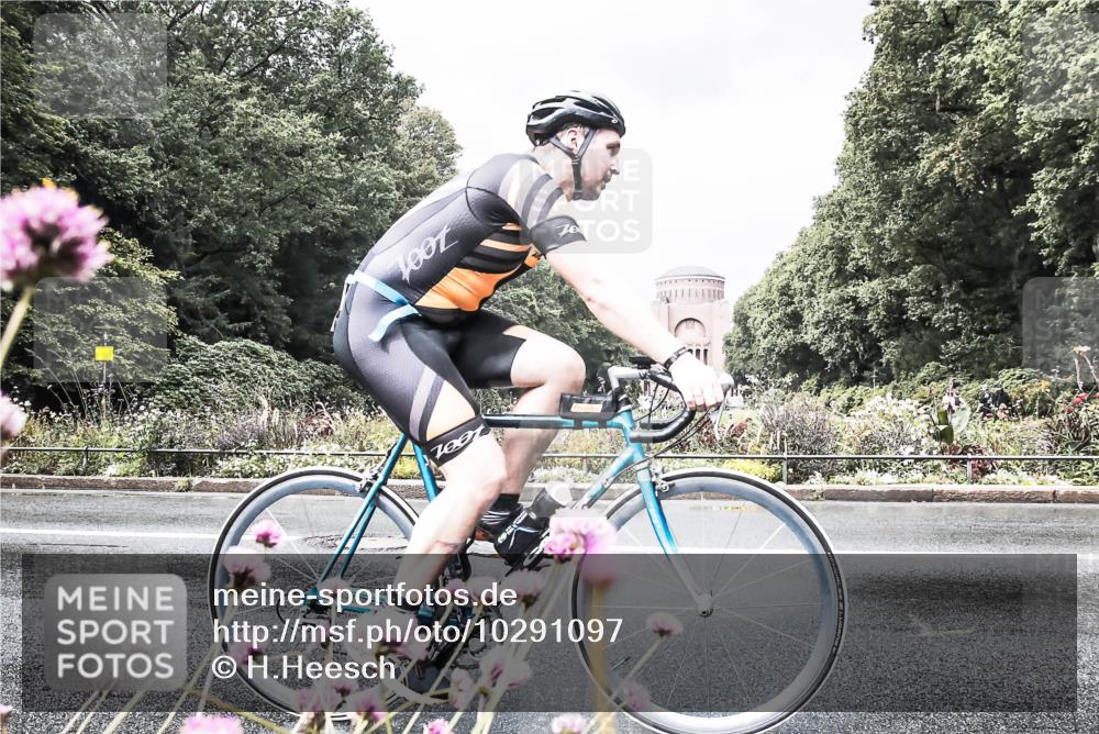 13.09.2026 - Stadtparktriathlon H.Heesch http://msf.ph/oto/10291097 13.09.2026 11:58:14 Radfahren 750, 904, 906, 918, 920, 934, 963, 999 meine-sportfotos.de