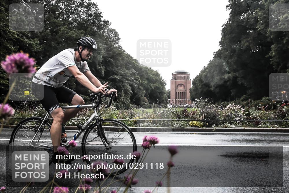 13.09.2026 - Stadtparktriathlon H.Heesch http://msf.ph/oto/10291118 13.09.2026 13:06:41 Radfahren 1312 meine-sportfotos.de