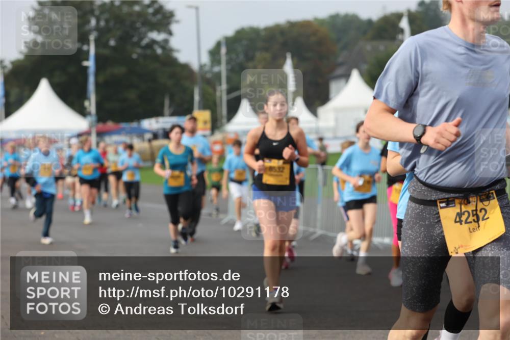 13.09.2026 - Kiel Lauf Andreas Tolksdorf http://msf.ph/oto/10291178 13.09.2026 09:25:11 Kiellinie 1532, 4252 meine-sportfotos.de