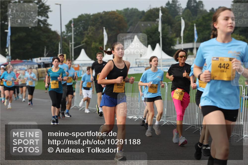 13.09.2026 - Kiel Lauf Andreas Tolksdorf http://msf.ph/oto/10291188 13.09.2026 09:25:12 Kiellinie 6599, 8532, 12190, 12376, 442 meine-sportfotos.de