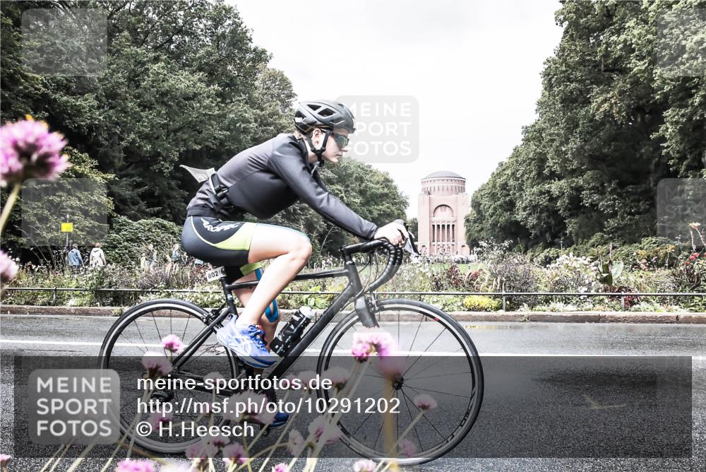 13.09.2026 - Stadtparktriathlon H.Heesch http://msf.ph/oto/10291202 13.09.2026 11:58:34 Radfahren 802, 877, 951, 970, 1051 meine-sportfotos.de