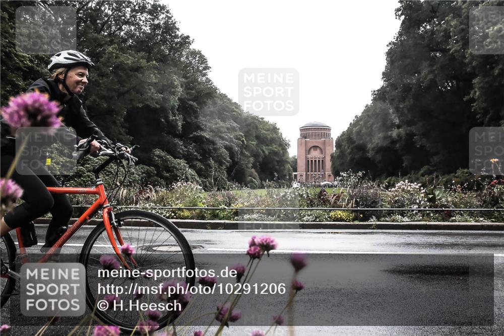 13.09.2026 - Stadtparktriathlon H.Heesch http://msf.ph/oto/10291206 13.09.2026 13:07:17 Radfahren 1115 meine-sportfotos.de