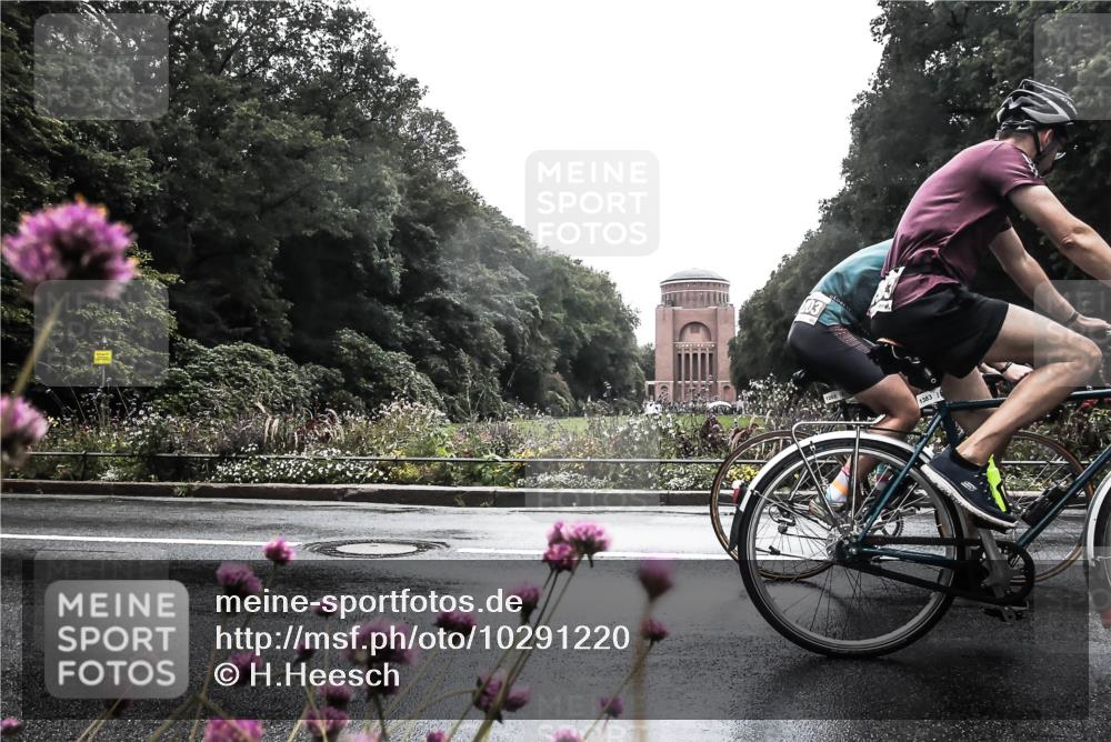 13.09.2026 - Stadtparktriathlon H.Heesch http://msf.ph/oto/10291220 13.09.2026 13:07:22 Radfahren 1203, 1219, 1267, 1302, 1383 meine-sportfotos.de