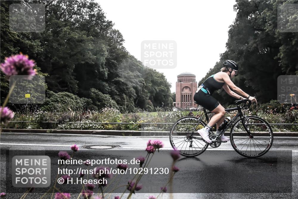 13.09.2026 - Stadtparktriathlon H.Heesch http://msf.ph/oto/10291230 13.09.2026 13:07:23 Radfahren 1203, 1219, 1252, 1267, 1302, 1383 meine-sportfotos.de