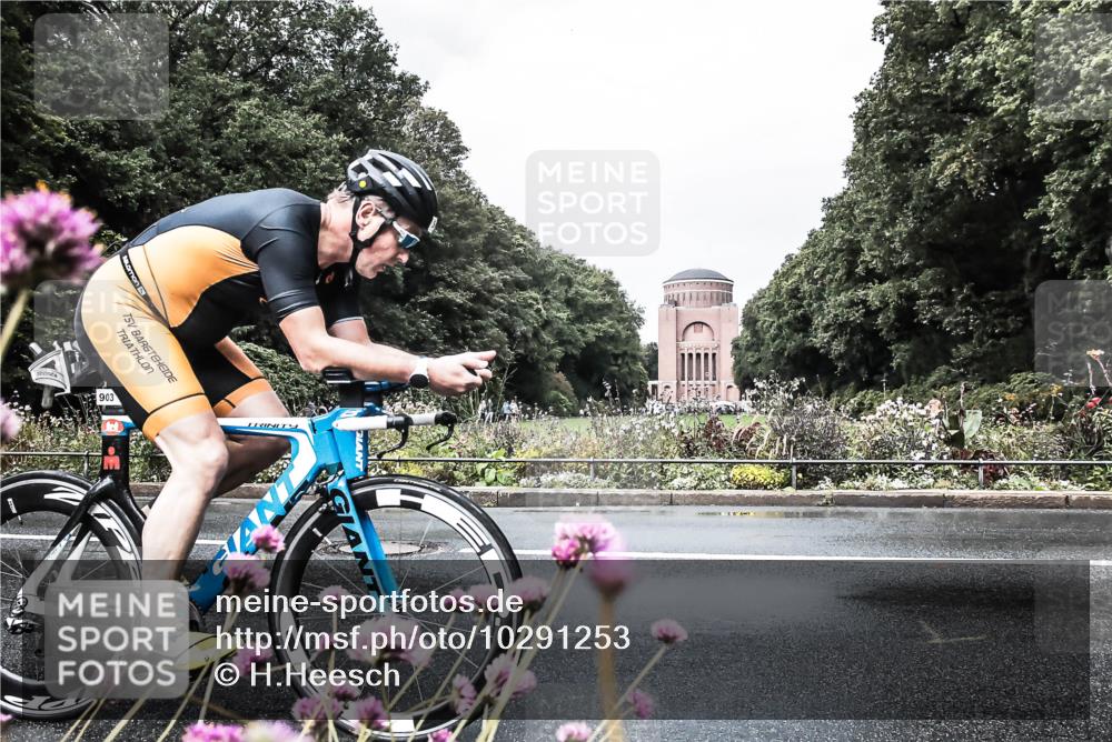 13.09.2026 - Stadtparktriathlon H.Heesch http://msf.ph/oto/10291253 13.09.2026 11:59:03 Radfahren 903, 998, 1007 meine-sportfotos.de