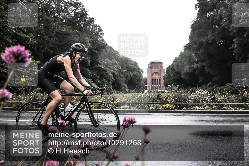 13.09.2026 - Stadtparktriathlon H.Heesch http://msf.ph/oto/10291268 13.09.2026 13:07:36 Radfahren 1379 meine-sportfotos.de
