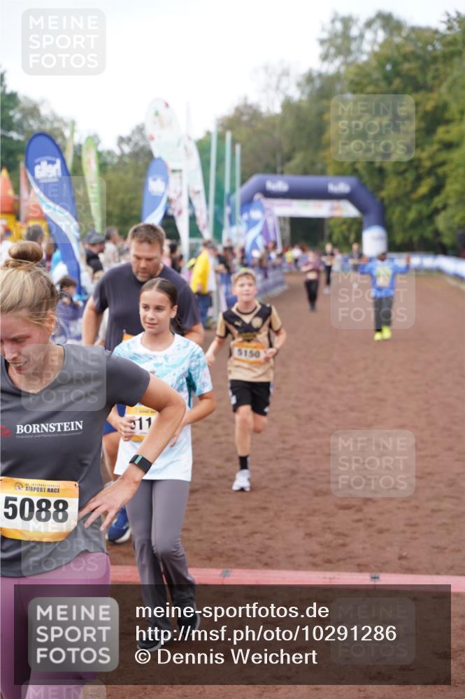 13.09.2026 - Airport Race Dennis Weichert http://msf.ph/oto/10291286 13.09.2026 10:31:54 Ziel 281, 5011, 5111, 5150, 5180, 5224, 5265, 5473 meine-sportfotos.de