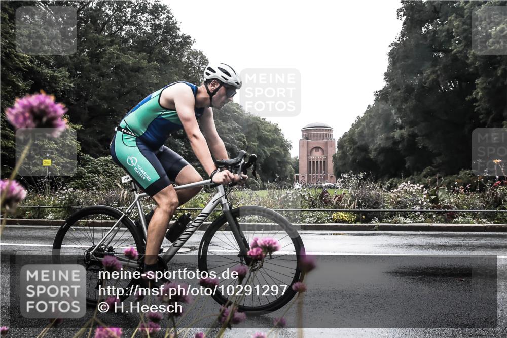 13.09.2026 - Stadtparktriathlon H.Heesch http://msf.ph/oto/10291297 13.09.2026 13:07:45 Radfahren 1194, 1249, 1264, 1292, 1310, 1423 meine-sportfotos.de