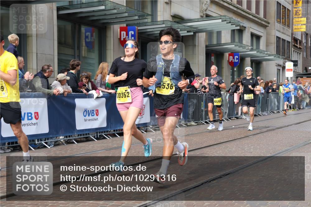 13.09.2026 - 21. swb-Marathon Bremen Strokosch-Dieckow http://msf.ph/oto/10291316 13.09.2026 10:45:27 Ziel 10436, 10464, 10541, 10583, 10987, 11015, 11063, 11279, 11559, 11762, 11845, 12033, 12069, 12087, 12290, 12355, 12556, 12557, 13532, 13595, 13628, 10143, 10214, 10318, 10352, 10398, 10536, 10866, 11020, 11088, 11209, 11232, 11396, 11478, 11695, 11749, 11835, 12054, 12475, 12534 meine-sportfotos.de