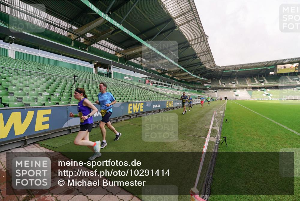 13.09.2026 - 21. swb-Marathon Bremen Michael Burmester http://msf.ph/oto/10291414 13.09.2026 10:24:55 Laufen im Stadion 10143, 10235, 10312, 10328, 10336, 10337, 10341, 10346, 10358, 10456, 10520, 10592, 10593, 10618, 10632, 10775, 10782, 10816, 10861, 10972, 10988, 11020, 11042, 11108, 11143, 11201, 11265, 11312, 11373, 11375, 11426, 11442, 11447, 11468, 11527, 11607, 11614, 11615, 11628, 11630, 11632, 11704, 11758, 11779, 11826, 11895, 11903, 11948, 12144, 12246, 12281, 12404, 12406, 12442, 12468, 12469, 12477, 12525, 13520, 13566, 13580, 13585, 13586, 10261 meine-sportfotos.de