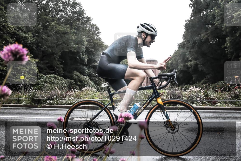 13.09.2026 - Stadtparktriathlon H.Heesch http://msf.ph/oto/10291424 13.09.2026 13:08:32 Radfahren 1274, 1351, 1358, 1376 meine-sportfotos.de