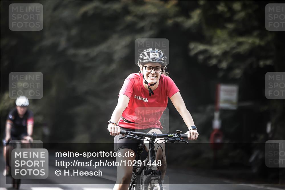 13.09.2026 - Stadtparktriathlon H.Heesch http://msf.ph/oto/10291448 13.09.2026 11:25:22 Radfahren 759, 794, 803 meine-sportfotos.de