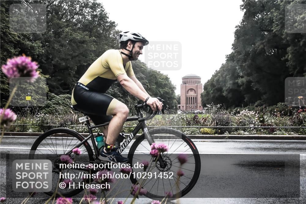 13.09.2026 - Stadtparktriathlon H.Heesch http://msf.ph/oto/10291452 13.09.2026 13:08:38 Radfahren 1212, 1214, 1237, 1239, 1294, 1376 meine-sportfotos.de