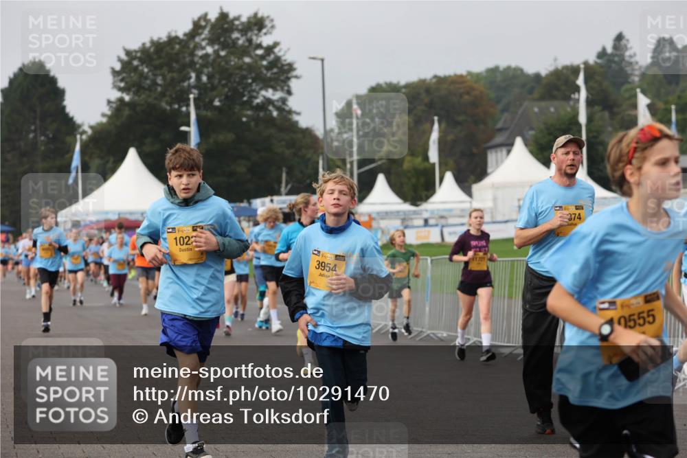13.09.2026 - Kiel Lauf Andreas Tolksdorf http://msf.ph/oto/10291470 13.09.2026 09:25:16 Kiellinie 48, 102, 38, 3954, 1721, 38, 374, 0555 meine-sportfotos.de