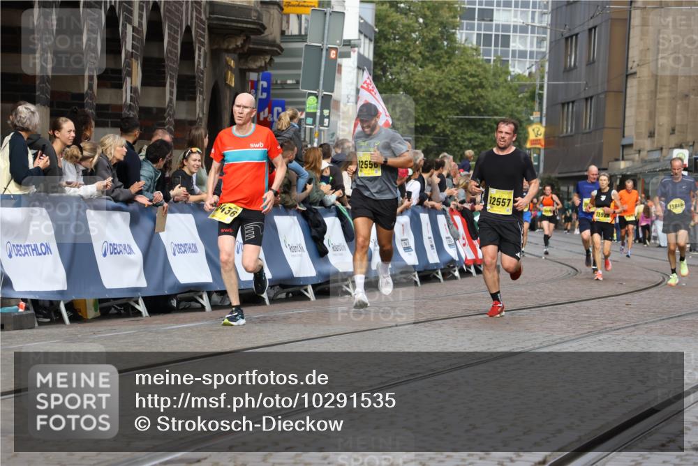 13.09.2026 - 21. swb-Marathon Bremen Strokosch-Dieckow http://msf.ph/oto/10291535 13.09.2026 10:46:02 Ziel 10464, 10541, 10583, 10987, 11015, 11063, 11279, 11559, 11762, 11845, 12033, 12069, 12087, 12290, 12355, 13532, 13595, 13628, 10447, 10992, 11706, 11925, 11926, 13529, 13609, 13640 meine-sportfotos.de