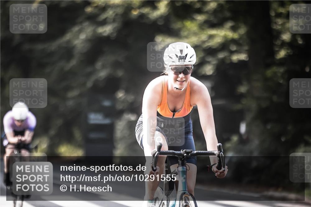 13.09.2026 - Stadtparktriathlon H.Heesch http://msf.ph/oto/10291555 13.09.2026 11:25:33 Radfahren 593, 625, 683, 766, 771, 818 meine-sportfotos.de