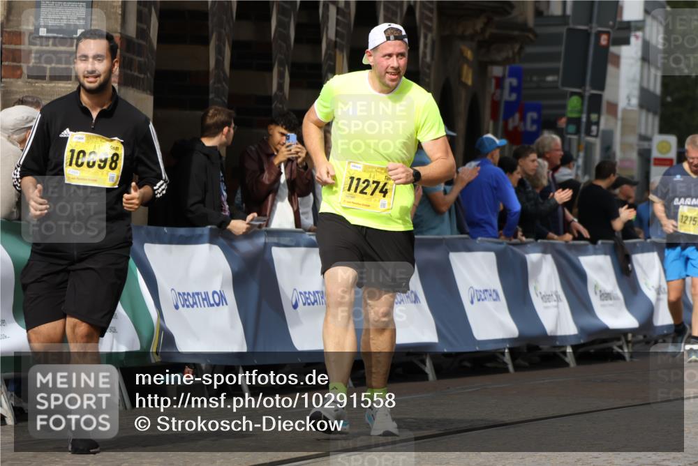 13.09.2026 - 21. swb-Marathon Bremen Strokosch-Dieckow http://msf.ph/oto/10291558 13.09.2026 11:16:33 Ziel 11026, 11081, 11139, 11181, 11200, 11264, 11385, 11448, 11573, 11768, 12057, 12151, 12539, 13508, 10679, 12158 meine-sportfotos.de