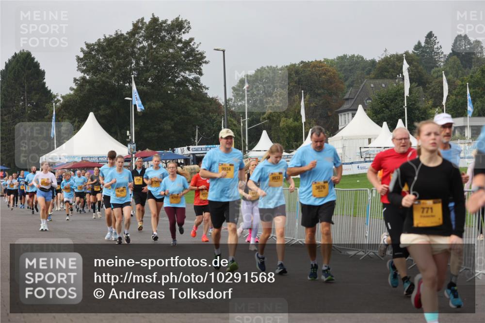 13.09.2026 - Kiel Lauf Andreas Tolksdorf http://msf.ph/oto/10291568 13.09.2026 09:25:22 Kiellinie 9934, 2437, 912, 6797, 9933, 3676, 771 meine-sportfotos.de