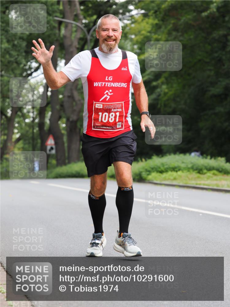 13.09.2026 - 21. swb-Marathon Bremen TobiasT http://msf.ph/oto/10291600 13.09.2026 12:35:39 Laufen 1081, 21 meine-sportfotos.de
