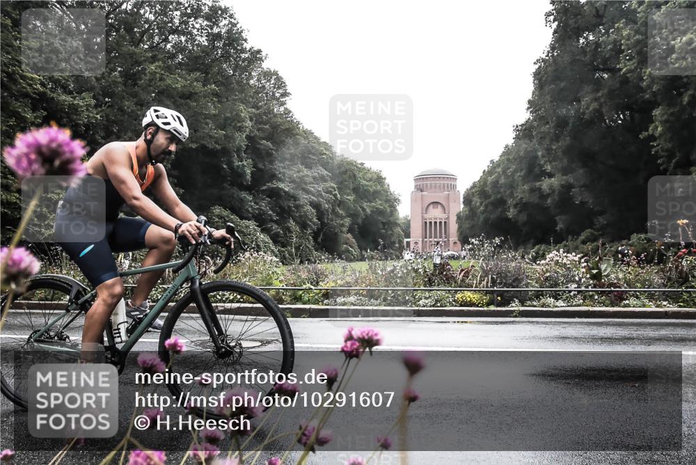 13.09.2026 - Stadtparktriathlon H.Heesch http://msf.ph/oto/10291607 13.09.2026 13:09:31 Radfahren 1189, 1243, 1299, 1357, 1366 meine-sportfotos.de