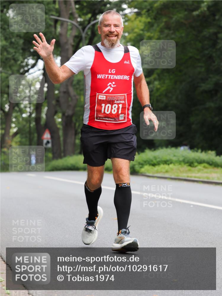 13.09.2026 - 21. swb-Marathon Bremen TobiasT http://msf.ph/oto/10291617 13.09.2026 12:35:40 Laufen 1081, 21, 20 meine-sportfotos.de