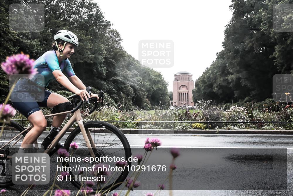 13.09.2026 - Stadtparktriathlon H.Heesch http://msf.ph/oto/10291676 13.09.2026 13:09:48 Radfahren 1209, 1248, 1273, 1280, 1367 meine-sportfotos.de
