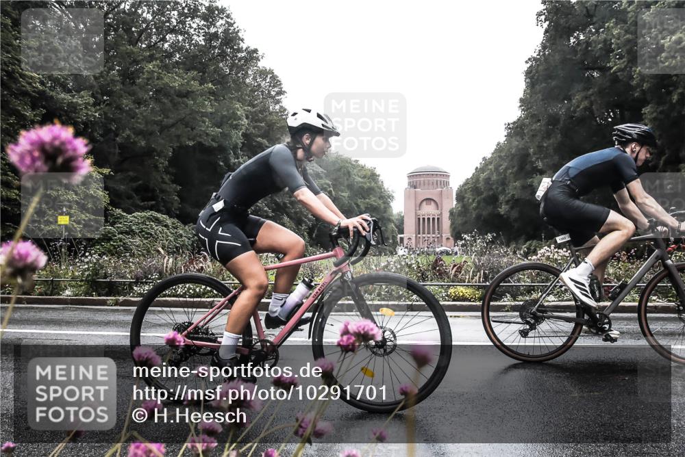 13.09.2026 - Stadtparktriathlon H.Heesch http://msf.ph/oto/10291701 13.09.2026 13:09:55 Radfahren 1232, 1248, 1314, 1325, 1367, 1382 meine-sportfotos.de