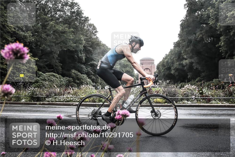 13.09.2026 - Stadtparktriathlon H.Heesch http://msf.ph/oto/10291705 13.09.2026 13:09:56 Radfahren 1232, 1314, 1325, 1349, 1382 meine-sportfotos.de