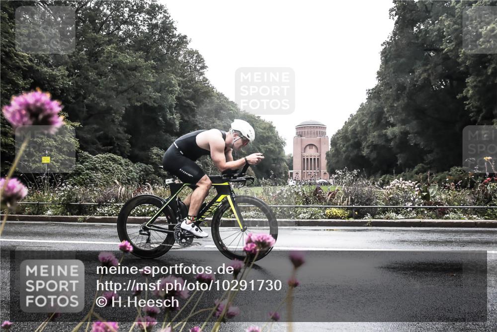 13.09.2026 - Stadtparktriathlon H.Heesch http://msf.ph/oto/10291730 13.09.2026 13:10:09 Radfahren 1426 meine-sportfotos.de