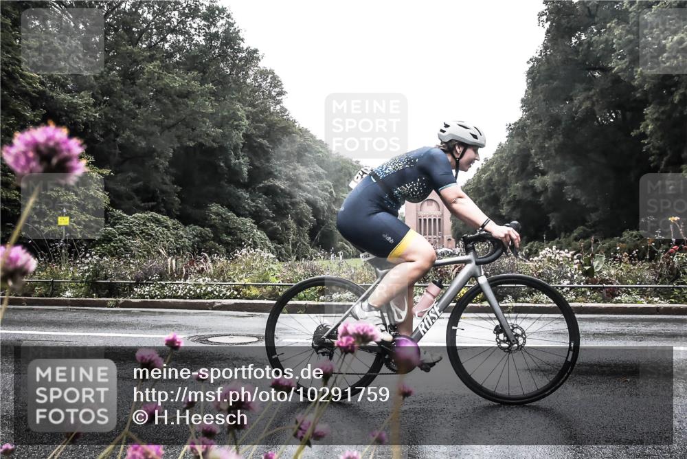 13.09.2026 - Stadtparktriathlon H.Heesch http://msf.ph/oto/10291759 13.09.2026 13:10:22 Radfahren 1229, 1255, 1262, 1326, 1375, 1388, 1405 meine-sportfotos.de
