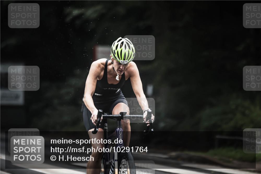 13.09.2026 - Stadtparktriathlon H.Heesch http://msf.ph/oto/10291764 13.09.2026 12:43:08 Radfahren 1073, 1178, 1301, 1303 meine-sportfotos.de