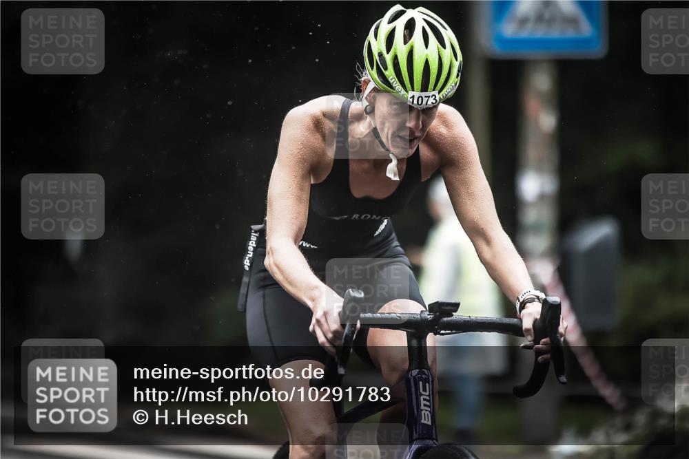 13.09.2026 - Stadtparktriathlon H.Heesch http://msf.ph/oto/10291783 13.09.2026 12:43:09 Radfahren 1073, 1178, 1301, 1303 meine-sportfotos.de