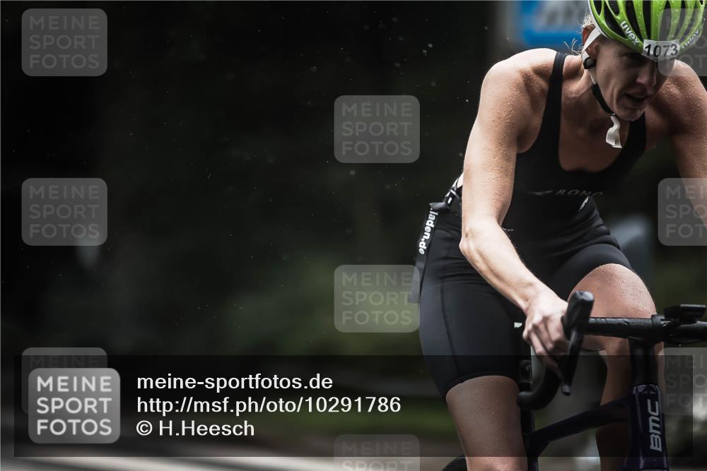 13.09.2026 - Stadtparktriathlon H.Heesch http://msf.ph/oto/10291786 13.09.2026 12:43:09 Radfahren 1073, 1178, 1301, 1303 meine-sportfotos.de