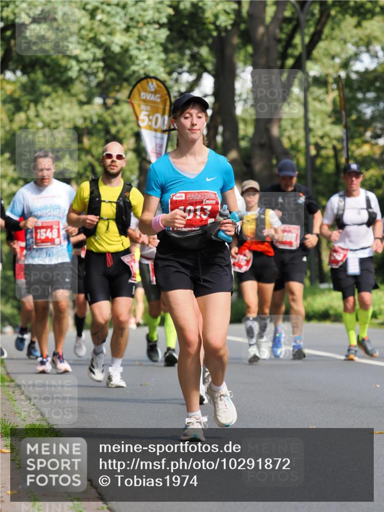 13.09.2026 - 21. swb-Marathon Bremen TobiasT http://msf.ph/oto/10291872 13.09.2026 12:37:52 Laufen 1300, 5, 00, 1549, 013, 21 meine-sportfotos.de