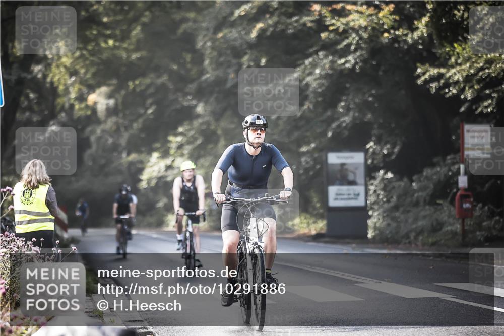 13.09.2026 - Stadtparktriathlon H.Heesch http://msf.ph/oto/10291886 13.09.2026 11:26:06 Radfahren 598, 616, 626, 629, 697, 1797, 1798 meine-sportfotos.de