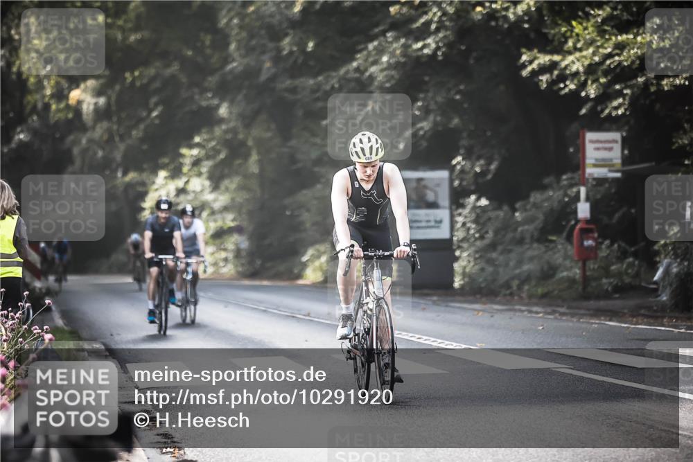 13.09.2026 - Stadtparktriathlon H.Heesch http://msf.ph/oto/10291920 13.09.2026 11:26:08 Radfahren 616, 626, 629, 688, 697, 1797, 1798 meine-sportfotos.de